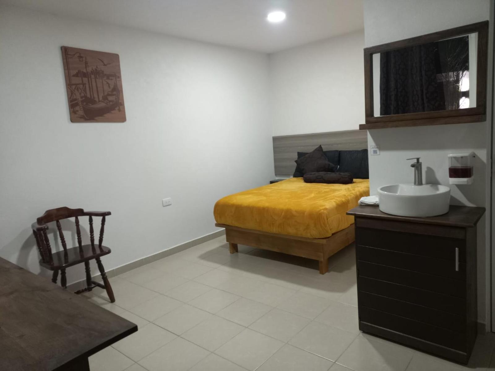 Hotel San Lucas Zacatlán Екстериор снимка